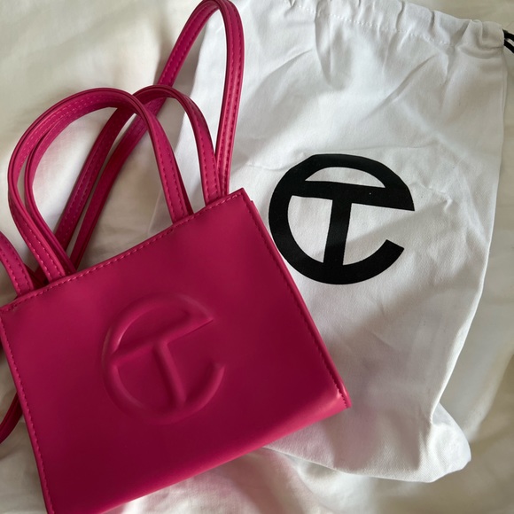 Telfar Handbags - Telfar mini bag in fuchsia